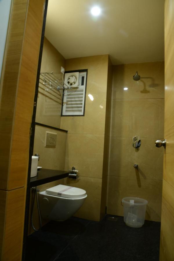 Hotel U.T.Elite Bangalore Dış mekan fotoğraf