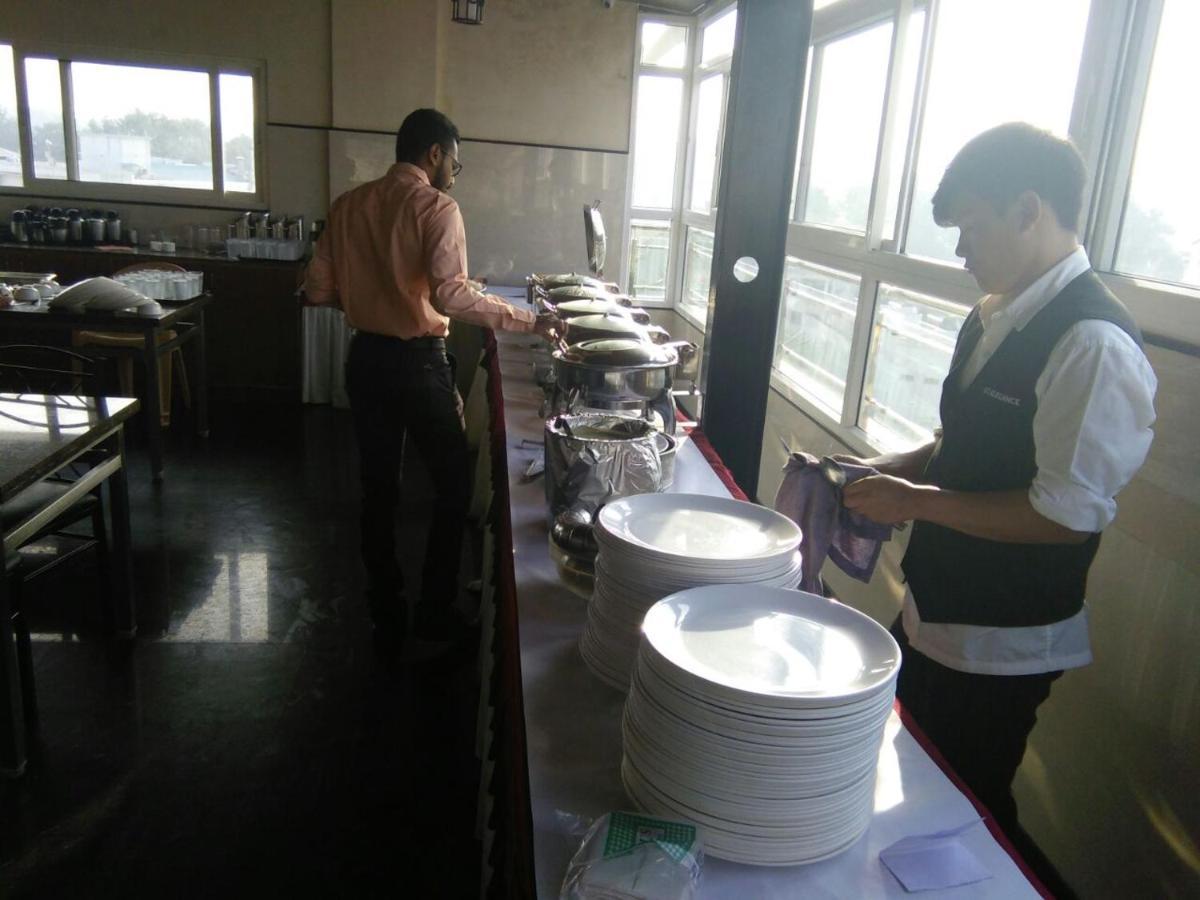 Hotel U.T.Elite Bangalore Dış mekan fotoğraf